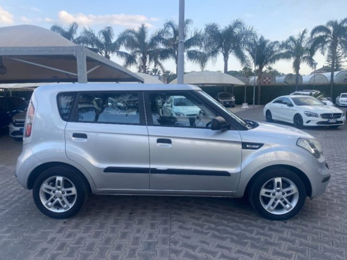 Kia Soul 1.6 CRDi VGT Active (12)