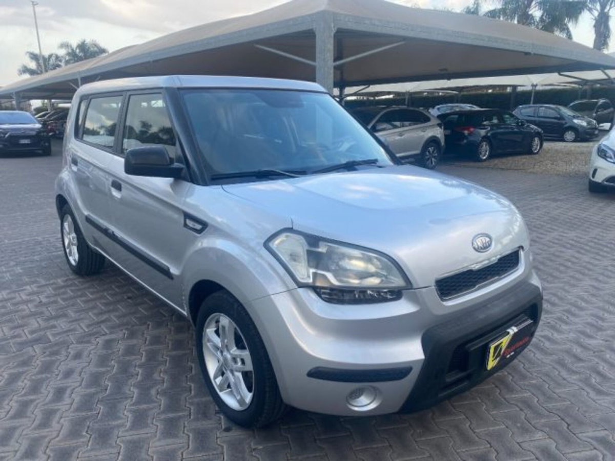 Kia Soul 1.6 CRDi VGT Active (13)