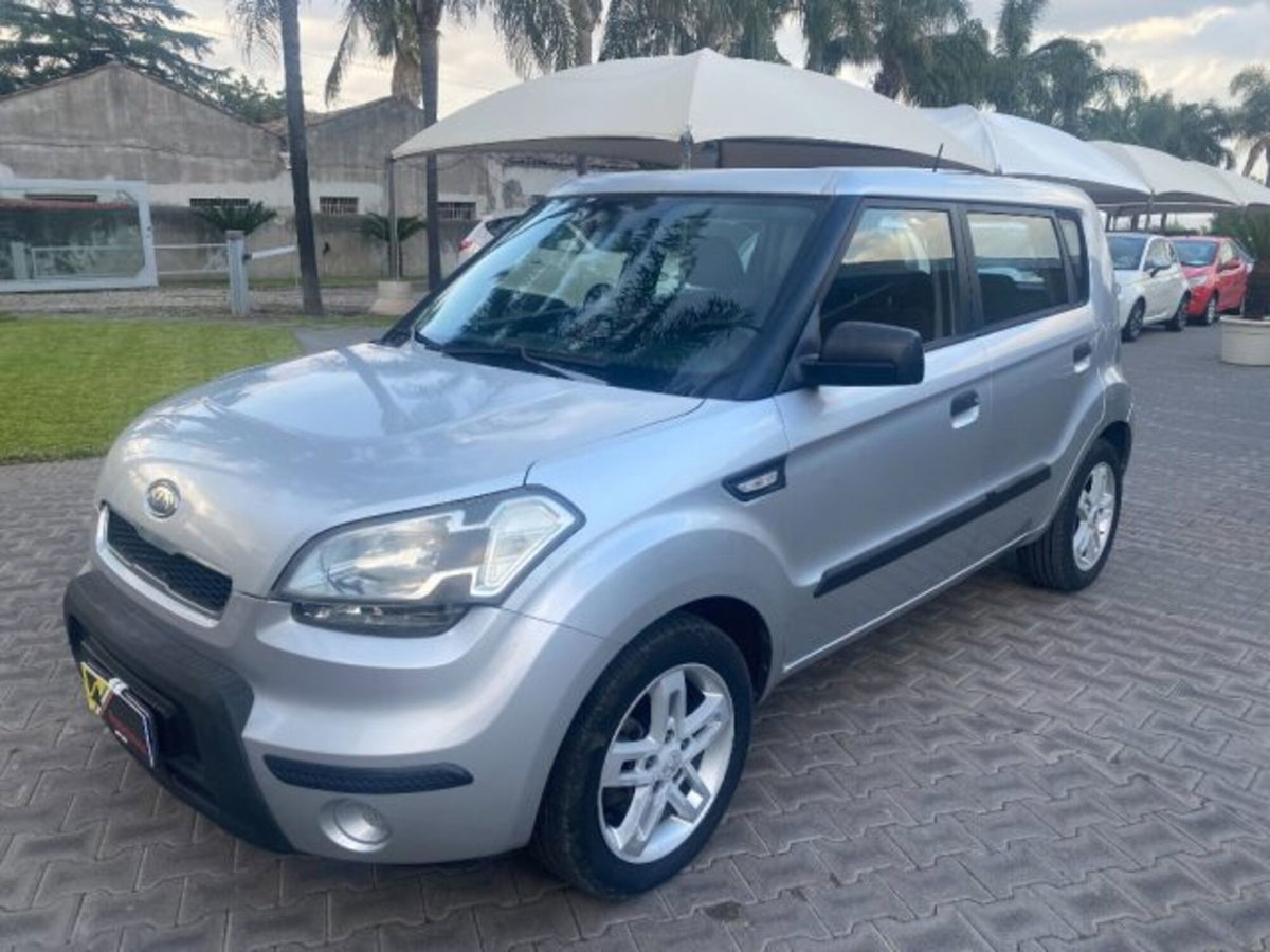 Kia Soul 1.6 CRDi VGT Active (16)