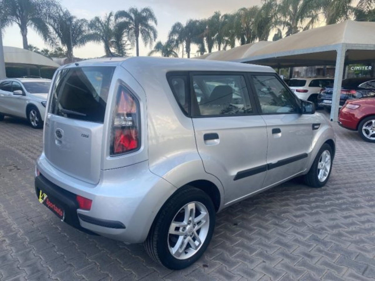 Kia Soul 1.6 CRDi VGT Active (3)
