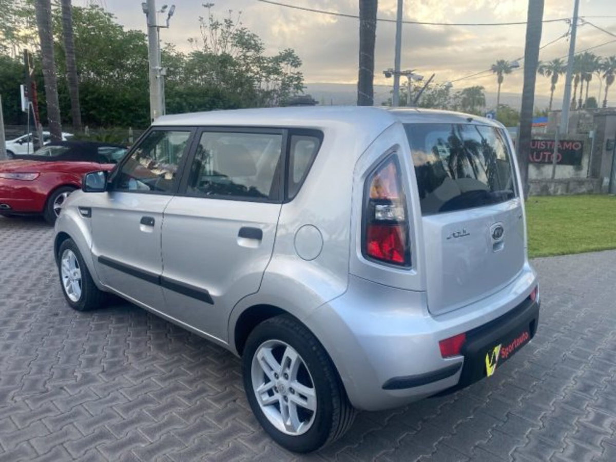 Kia Soul 1.6 CRDi VGT Active (4)