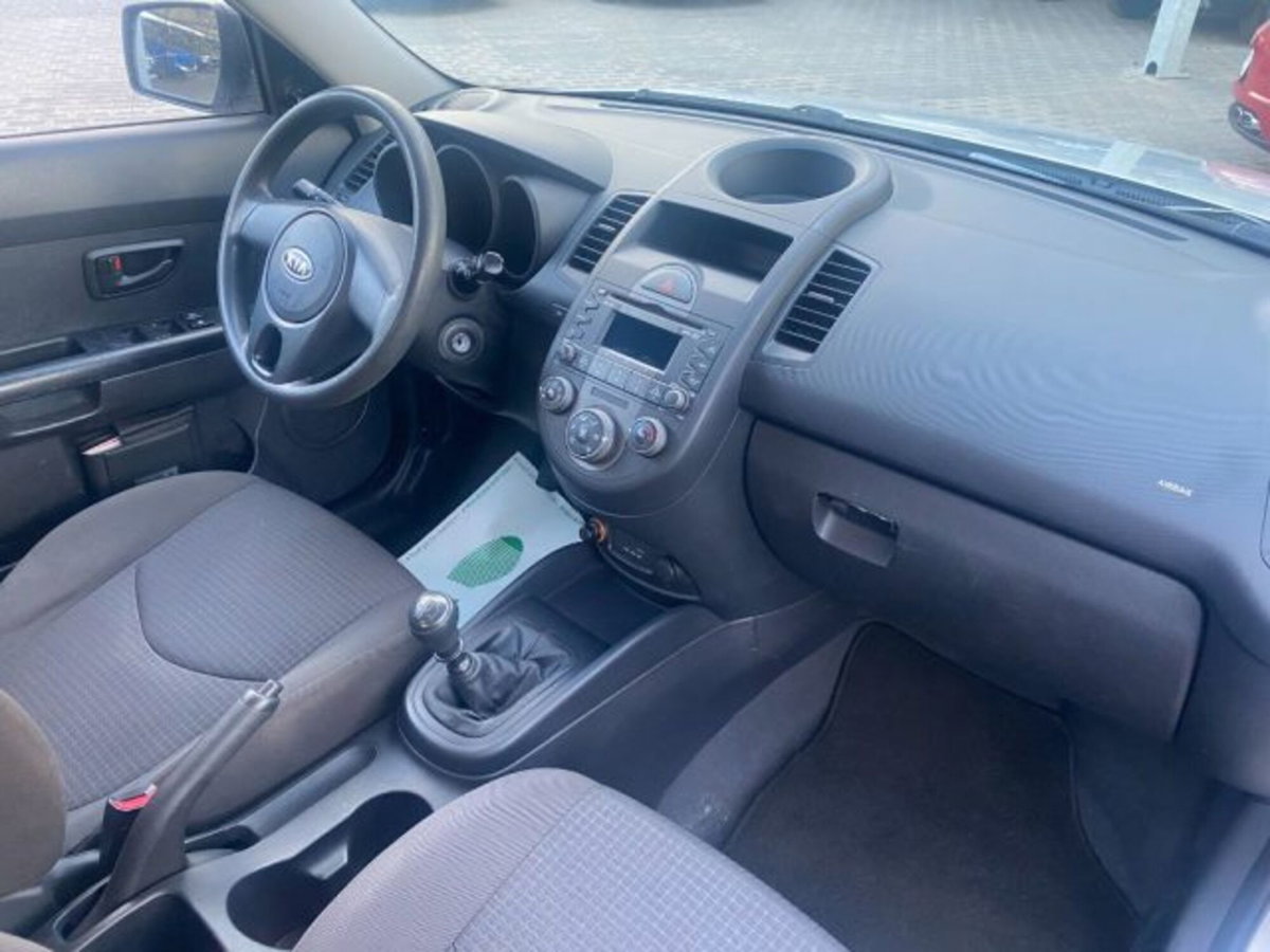 Kia Soul 1.6 CRDi VGT Active (8)