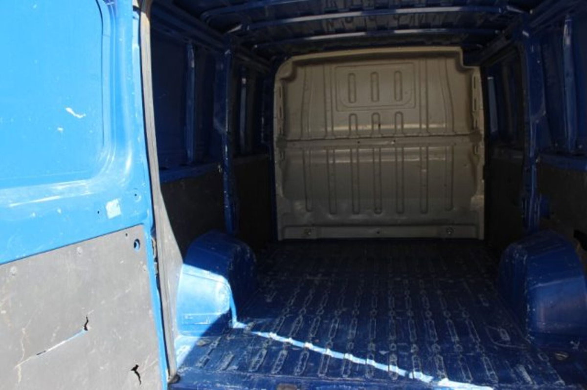 Peugeot Boxer Furgone 330 2.2 BlueHDi 140 S&S PC-TN Furgone Premium (6)