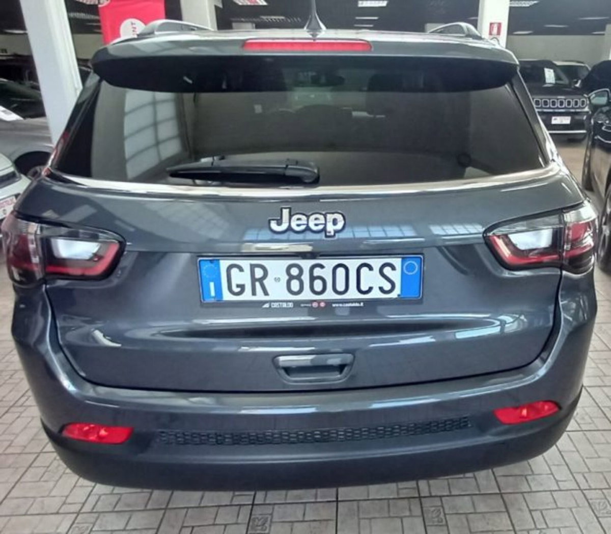 Jeep Compass 1.6 Multijet II 2WD Limited (3)