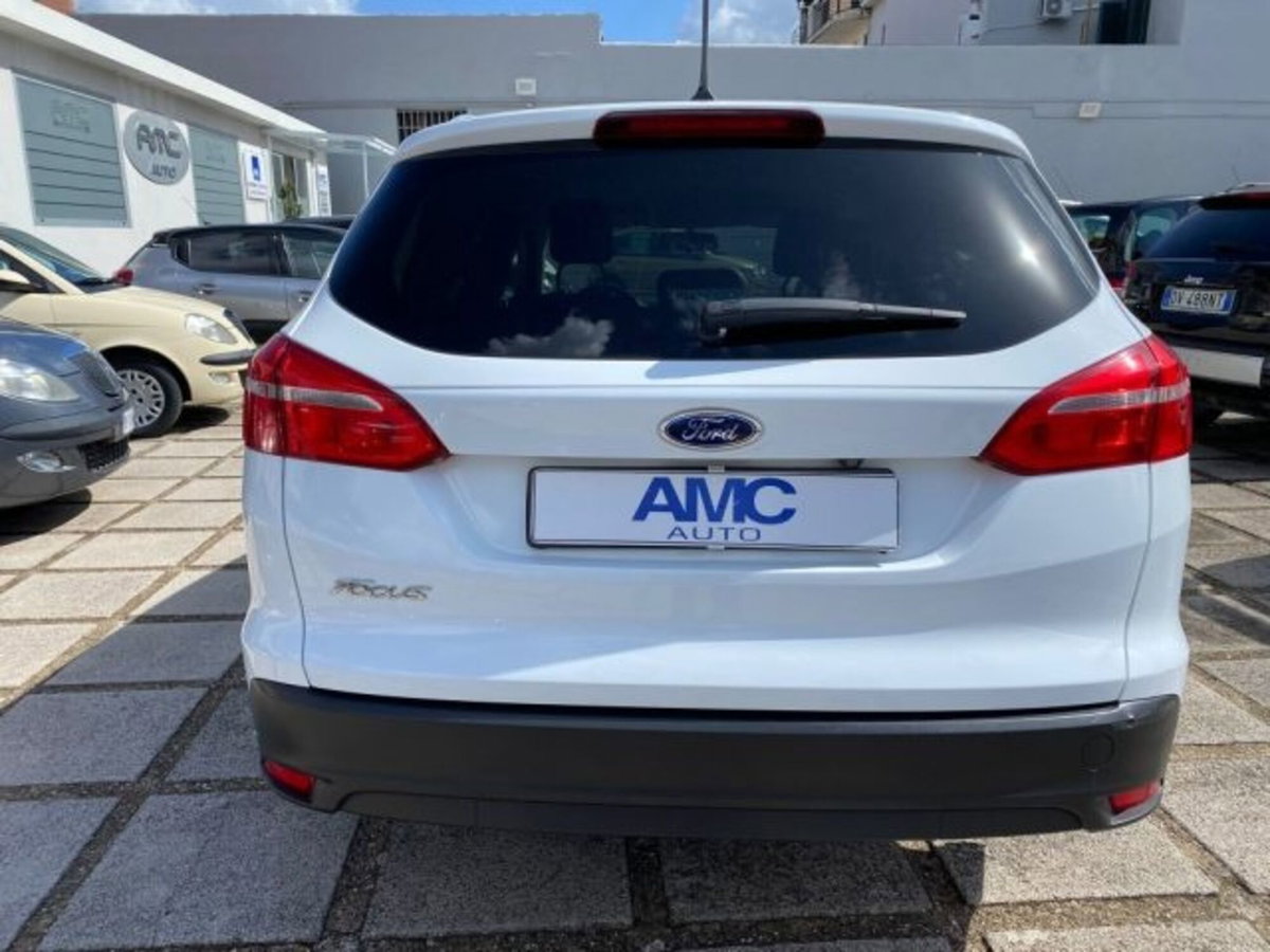 Ford Focus Station Wagon 1.5 TDCi 120 CV Start&Stop SW Titanium (4)