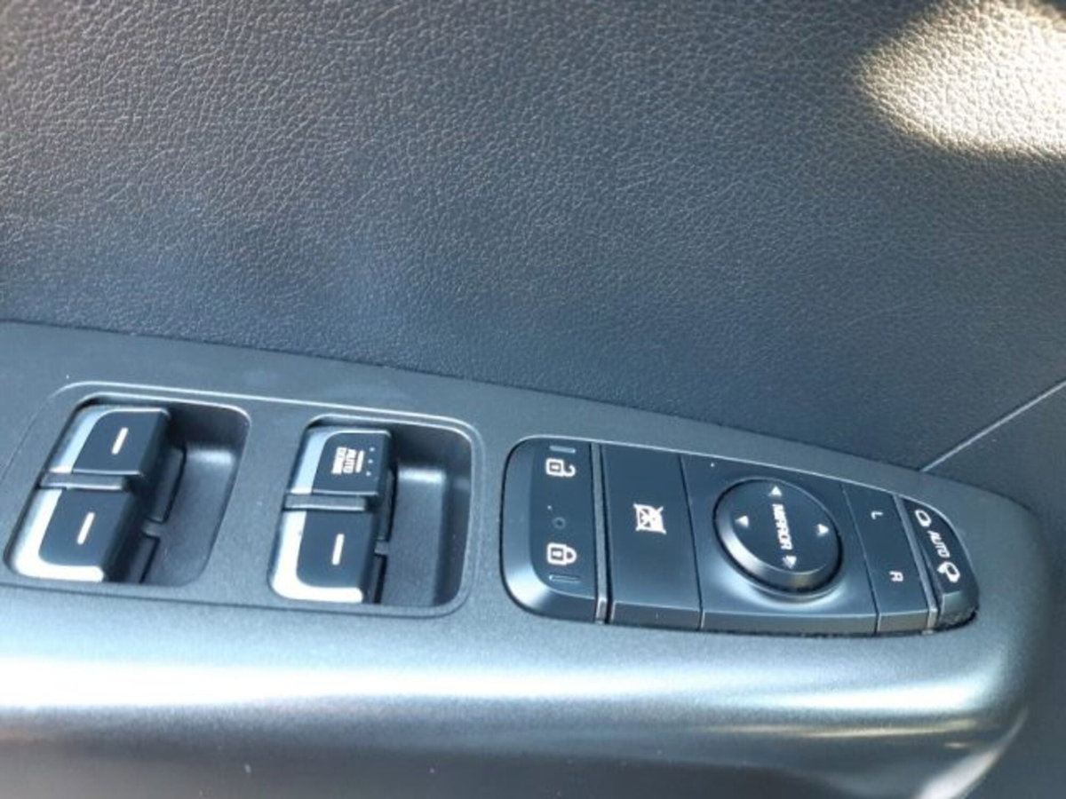 Kia Sportage 1.7 CRDI 2WD Class (15)