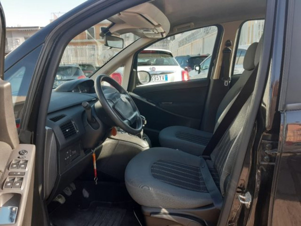 Lancia Musa 1.4 8V Ecochic (GPL) Gold (13)