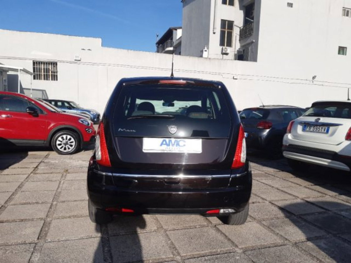 Lancia Musa 1.4 8V Ecochic (GPL) Gold (4)