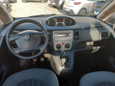Lancia Musa 1.4 8V Ecochic (GPL) Gold (5)