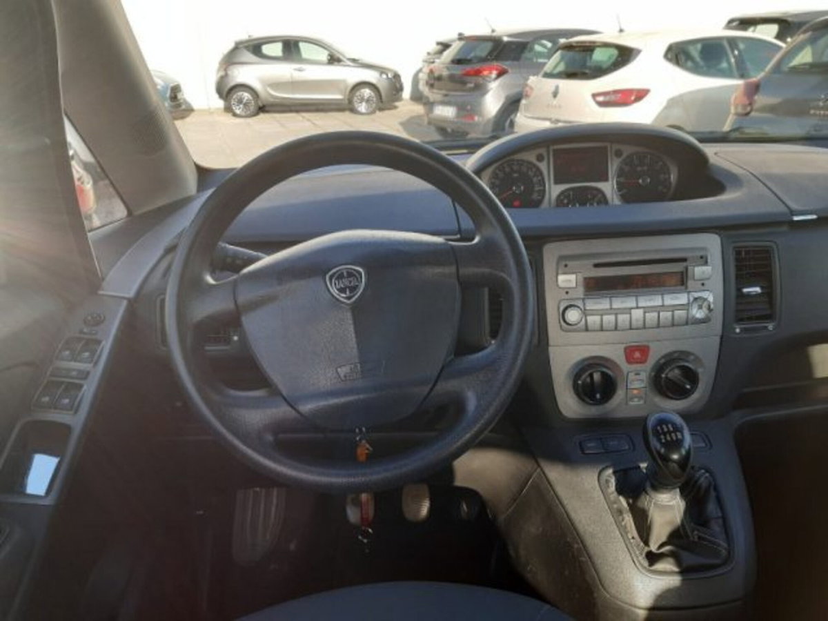 Lancia Musa 1.4 8V Ecochic (GPL) Gold (6)