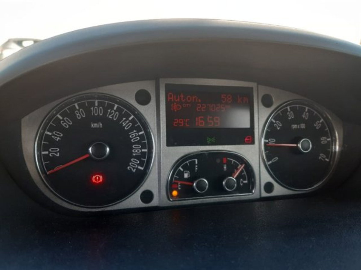 Lancia Musa 1.4 8V Ecochic (GPL) Gold (7)