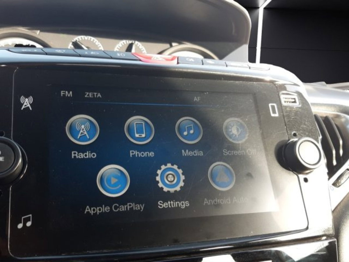 Lancia Ypsilon 1.0 FireFly 5 porte S&S Hybrid Alberta Ferretti (16)