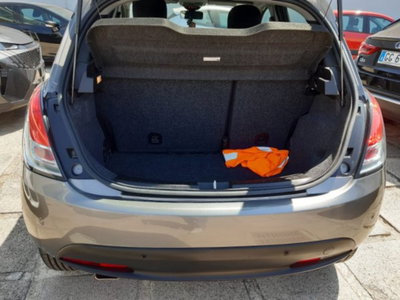Lancia Ypsilon 1.0 FireFly 5 porte S&S Hybrid Alberta Ferretti (17)