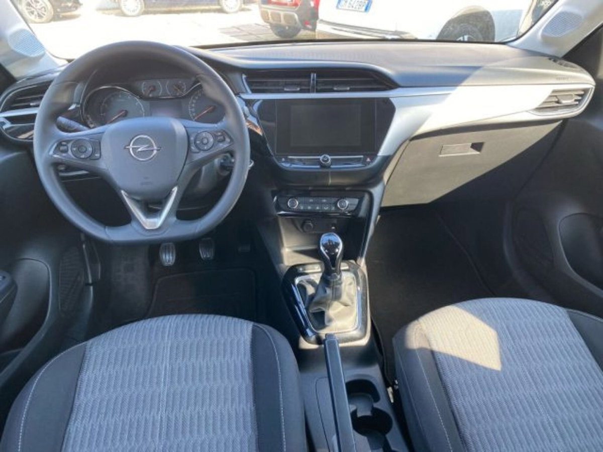 Opel Corsa 1.2 Edition (5)