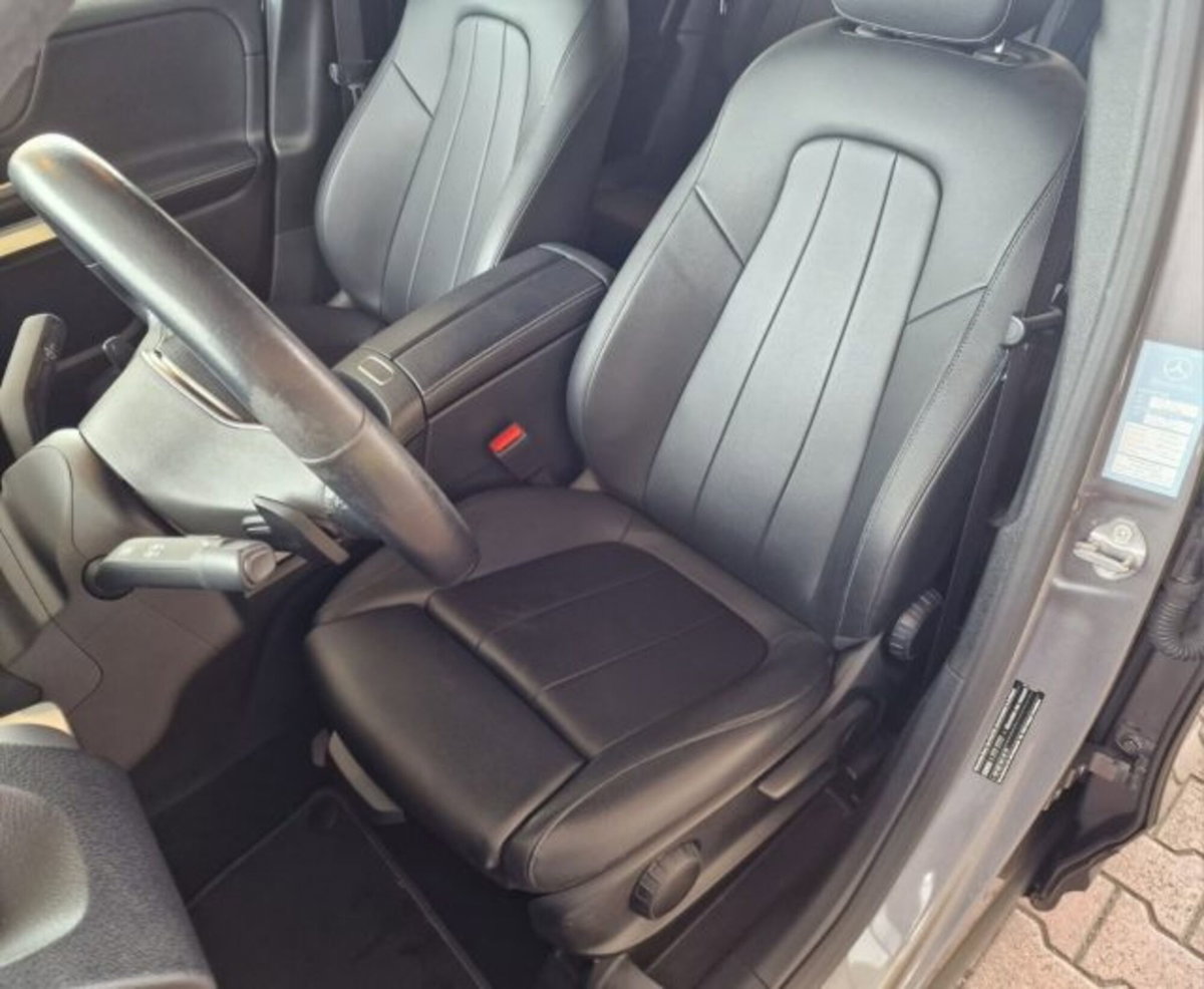 Mercedes-Benz GLB 200 d Automatic Sport Plus (13)