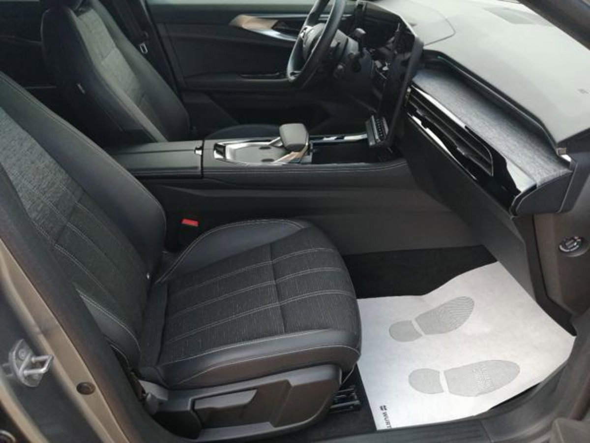 Renault Austral 1.3 mild hybrid Techno 160cv auto (12)