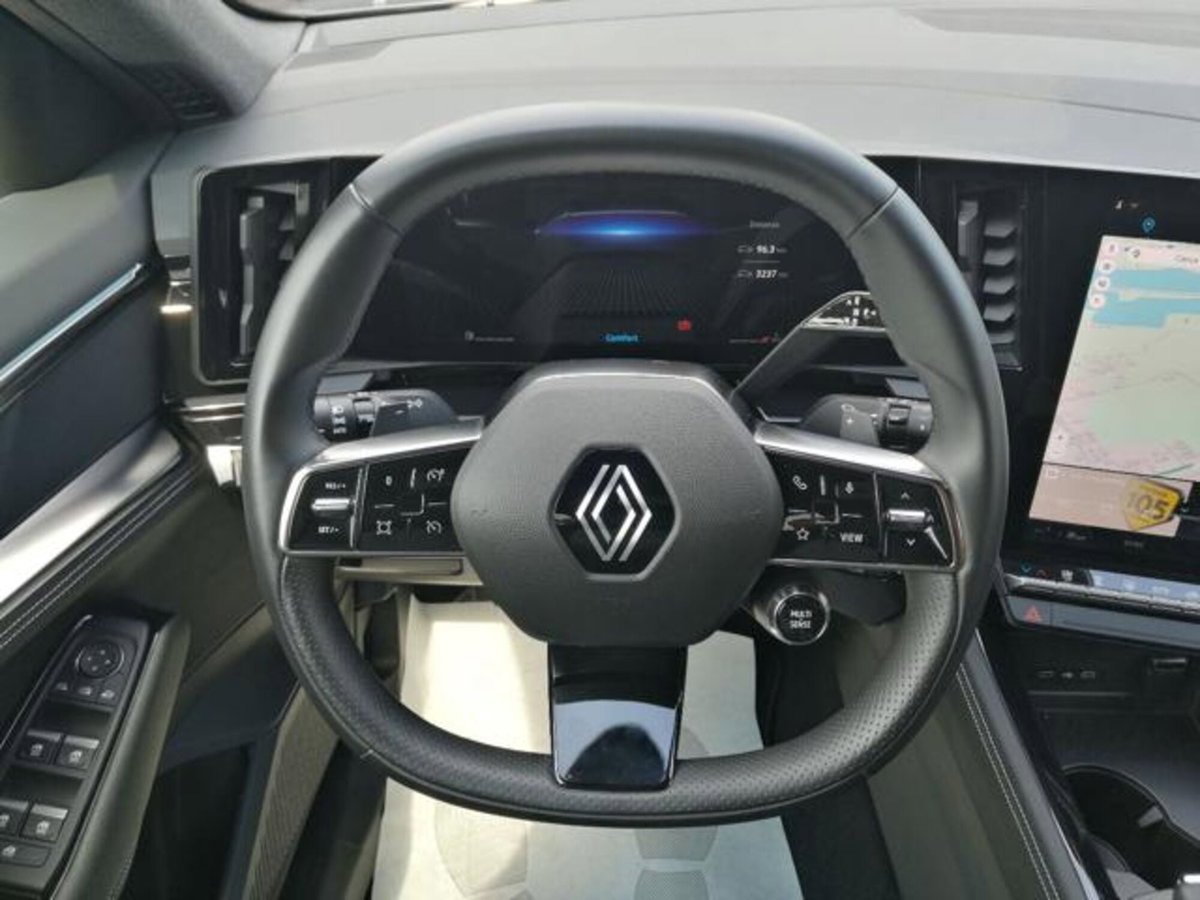Renault Austral 1.3 mild hybrid Techno 160cv auto (14)