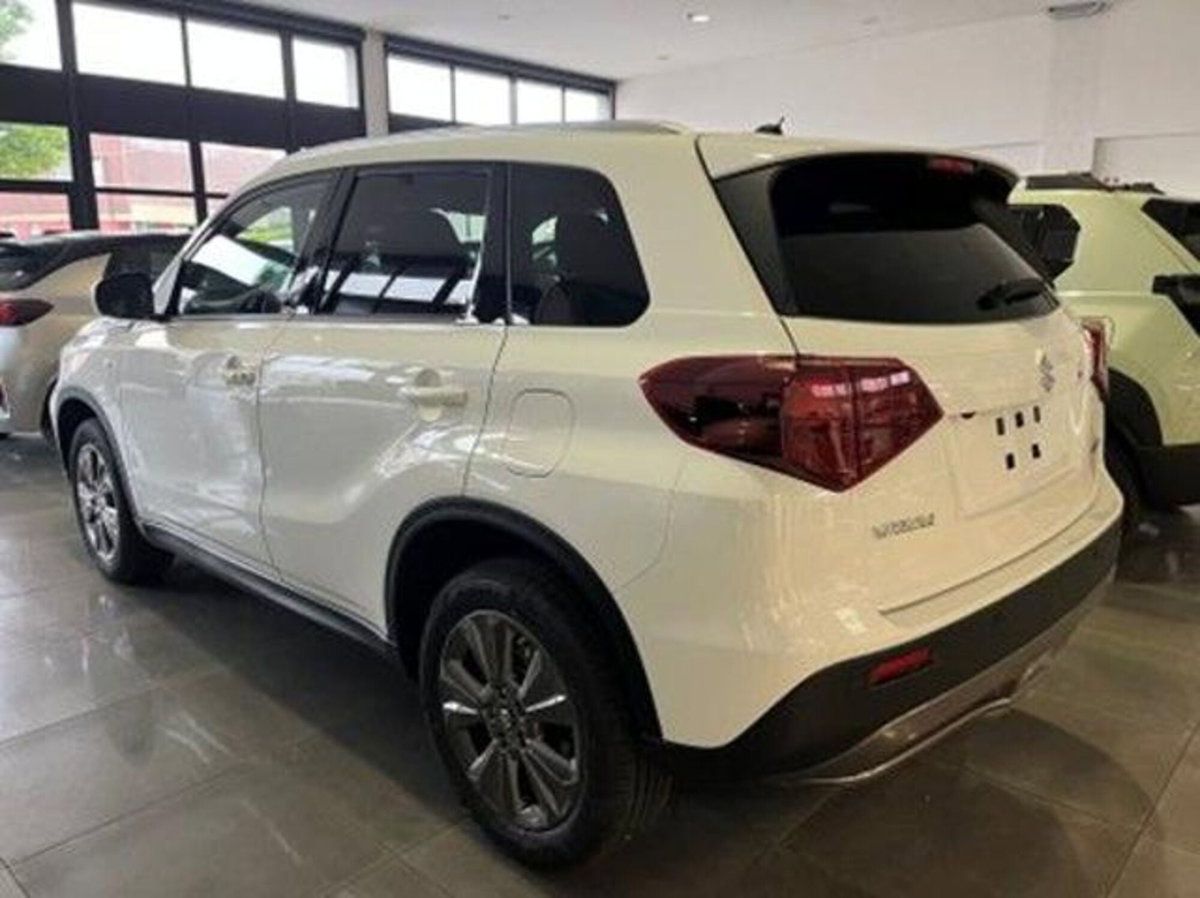Suzuki Vitara 1.4 Hybrid Easy Cool (3)