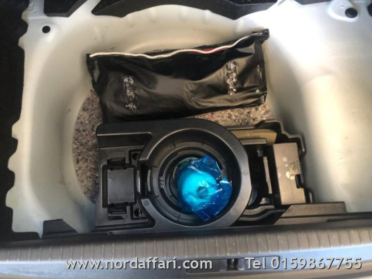Opel Corsa 1.2 Edition (16)