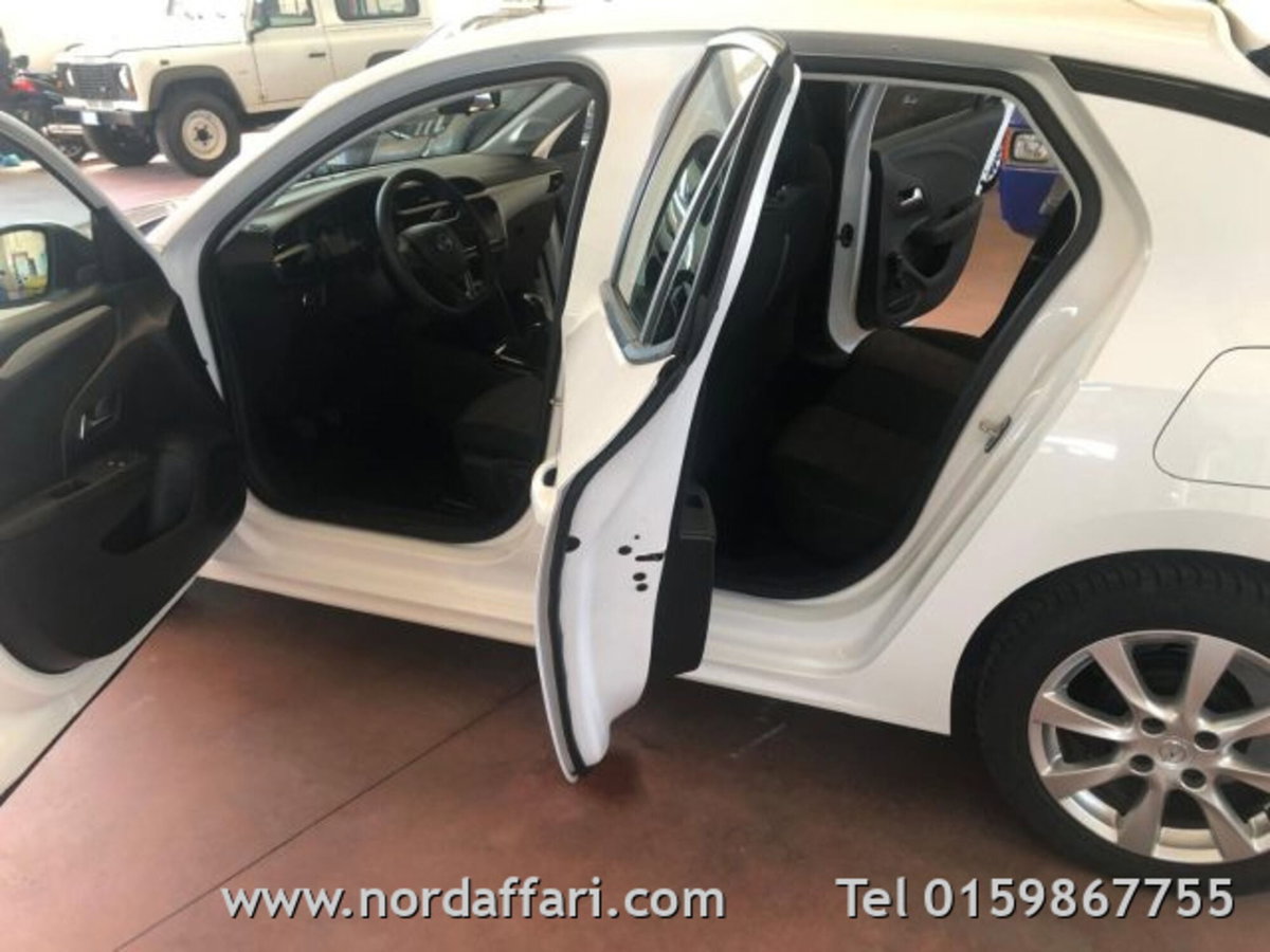 Opel Corsa 1.2 Edition (18)