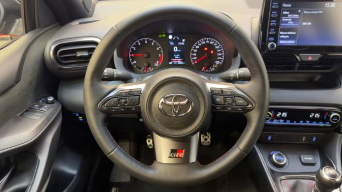 Toyota GR Yaris 1.6 Turbo 3 porte GR Yaris Circuit (12)