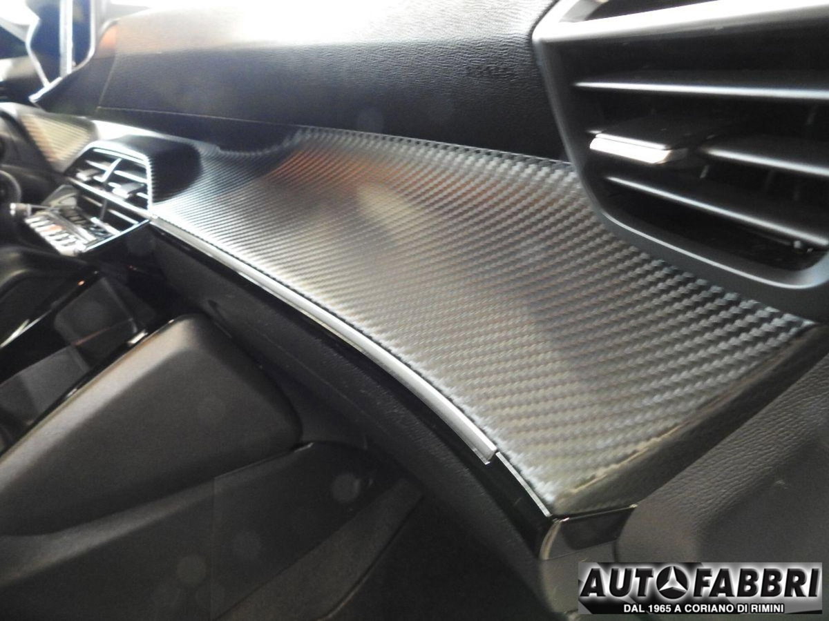 Peugeot 208 PureTech 75 Stop&Start 5 porte Active (11)