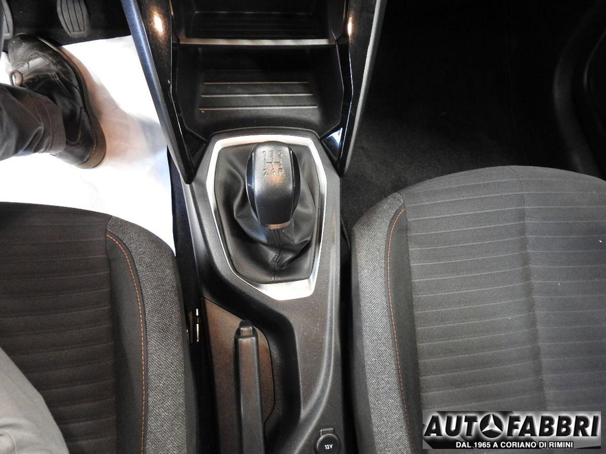 Peugeot 208 PureTech 75 Stop&Start 5 porte Active (19)