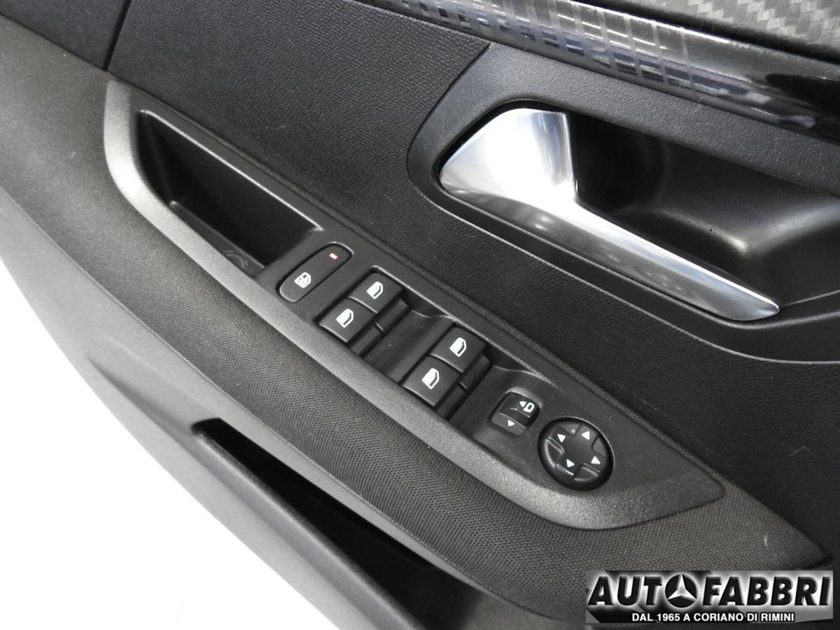 Peugeot 208 PureTech 75 Stop&Start 5 porte Active (20)