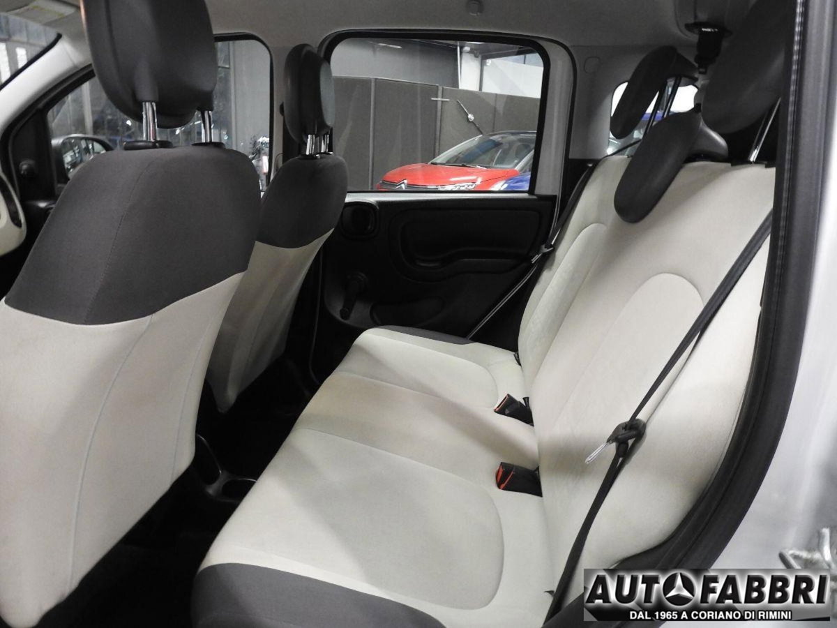 Fiat Panda 0.9 TwinAir Turbo Natural Power Lounge (18)