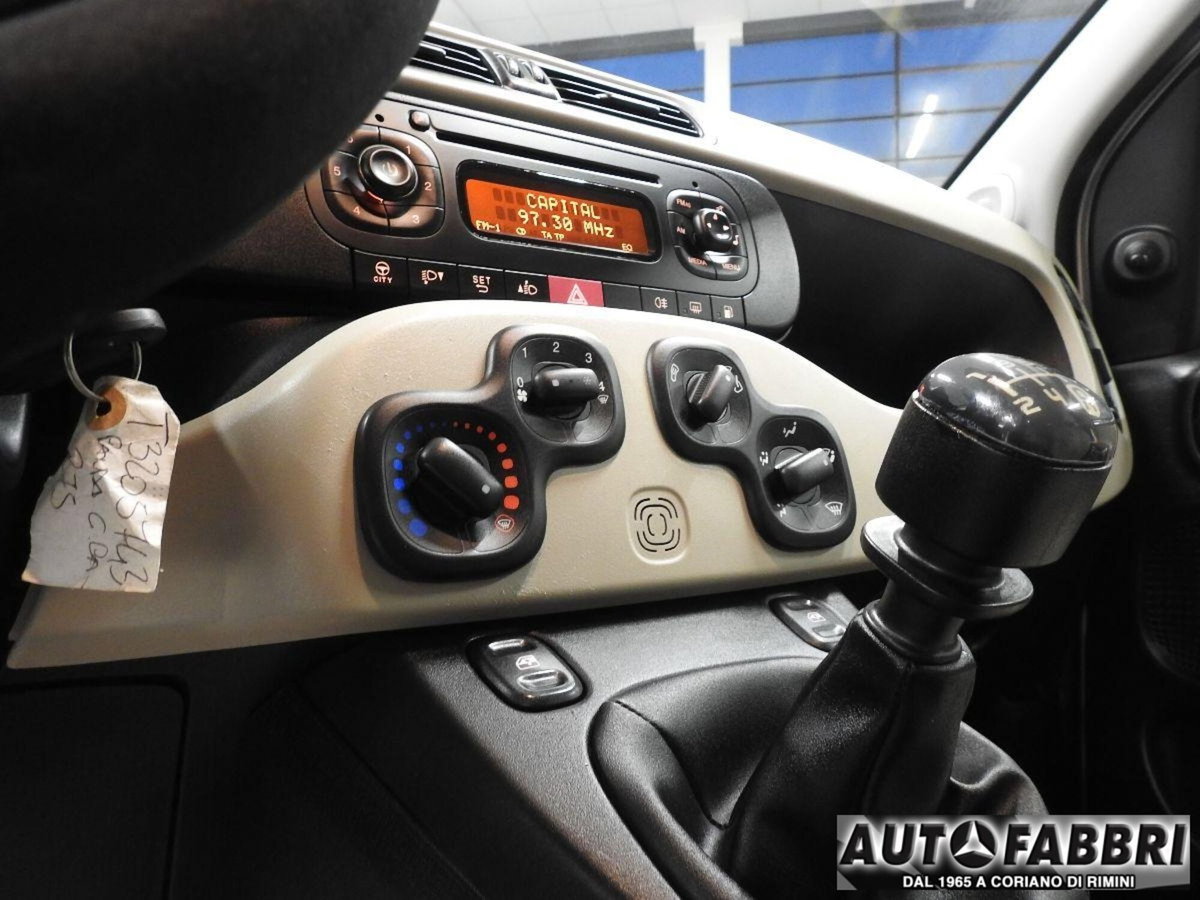 Fiat Panda 0.9 TwinAir Turbo Natural Power Lounge (19)