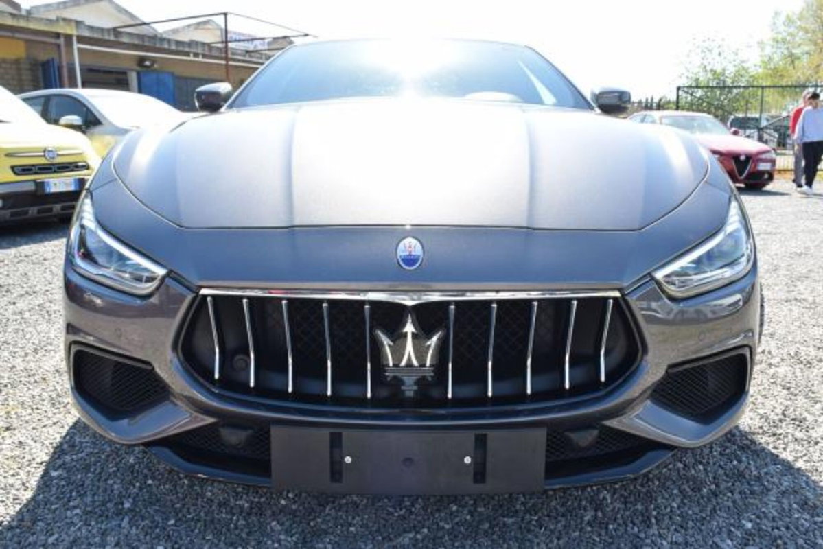 Maserati Ghibli Ghibli V6 Diesel Gransport (20)