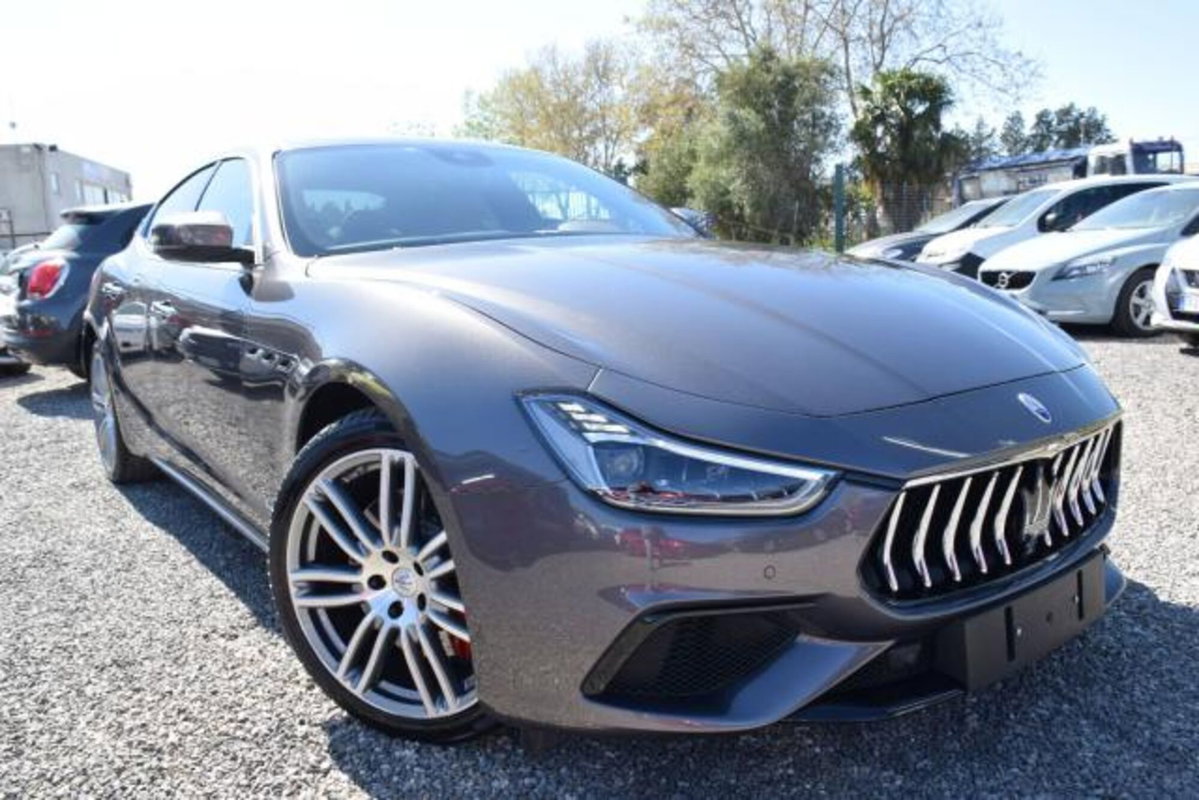 Maserati Ghibli Ghibli V6 Diesel Gransport (3)