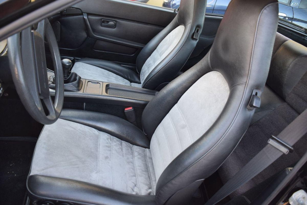 Porsche 944 Coupé 944 (14)