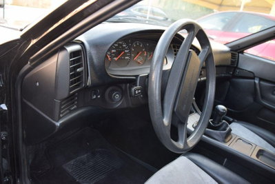 Porsche 944 Coupé 944 (16)
