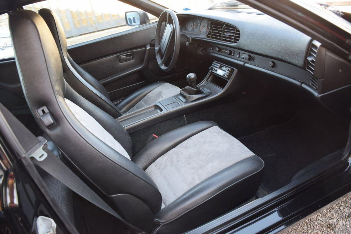 Porsche 944 Coupé 944 (20)