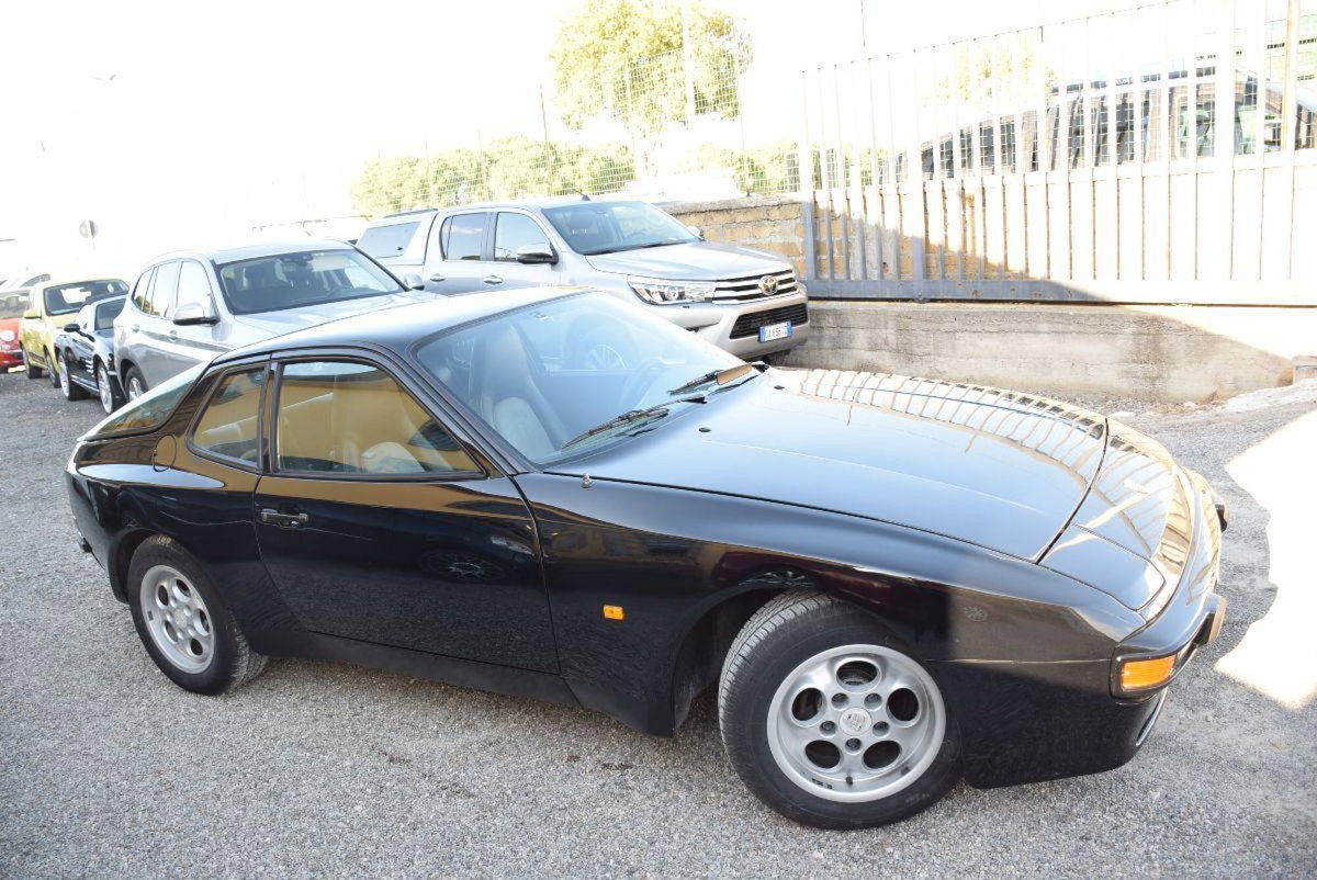 Porsche 944 Coupé 944 (5)