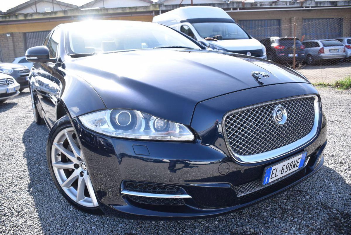 Jaguar XJ 3.0D V6 Portfolio