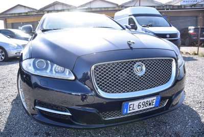 Jaguar XJ 3.0D V6 Portfolio (13)