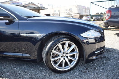 Jaguar XJ 3.0D V6 Portfolio (17)