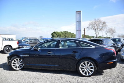 Jaguar XJ 3.0D V6 Portfolio (3)