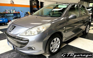 Peugeot 206 60CV 5p. Urban usata