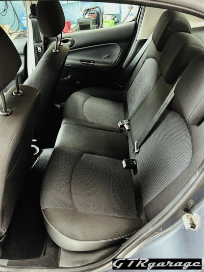 Peugeot 206 60CV 5p. Urban (11)
