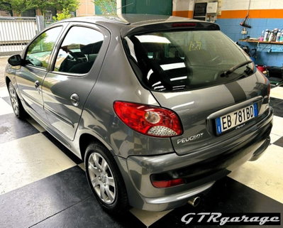 Peugeot 206 60CV 5p. Urban (4)