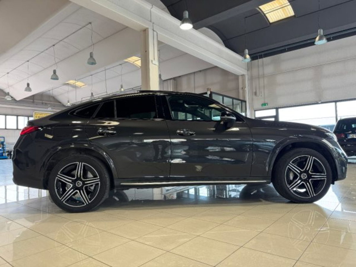 Mercedes-Benz GLC EQ 300 AMG Line Premium 4matic (2)
