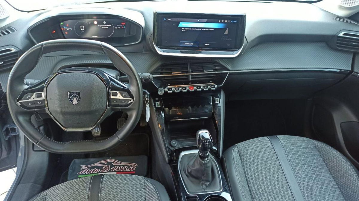 Peugeot 208 PureTech 100 Stop&Start EAT8 5 porte Allure Navi Pack (5)