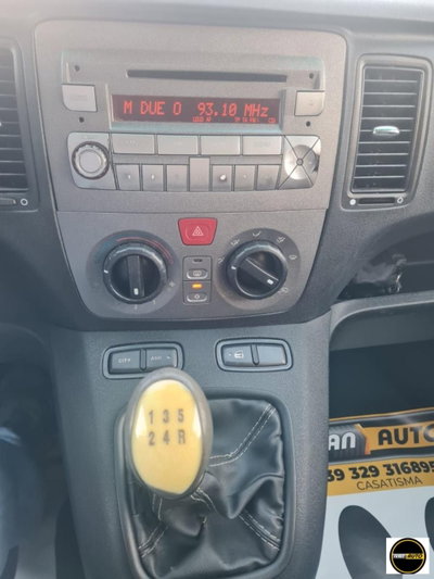 Lancia Musa 1.4 8V Ecochic (GPL) 5th Avenue (15)