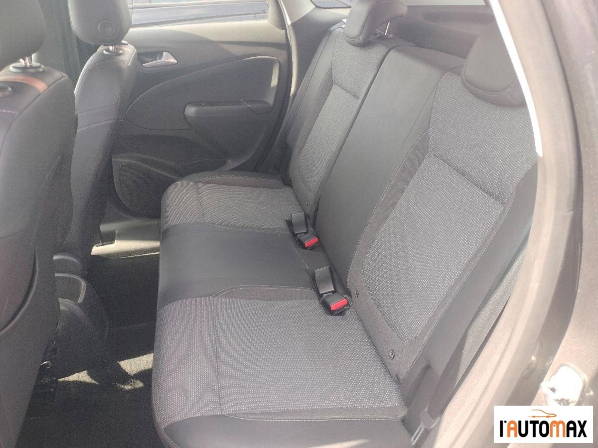 Opel Crossland 1.5 ecotec Elegance 110cv (10)
