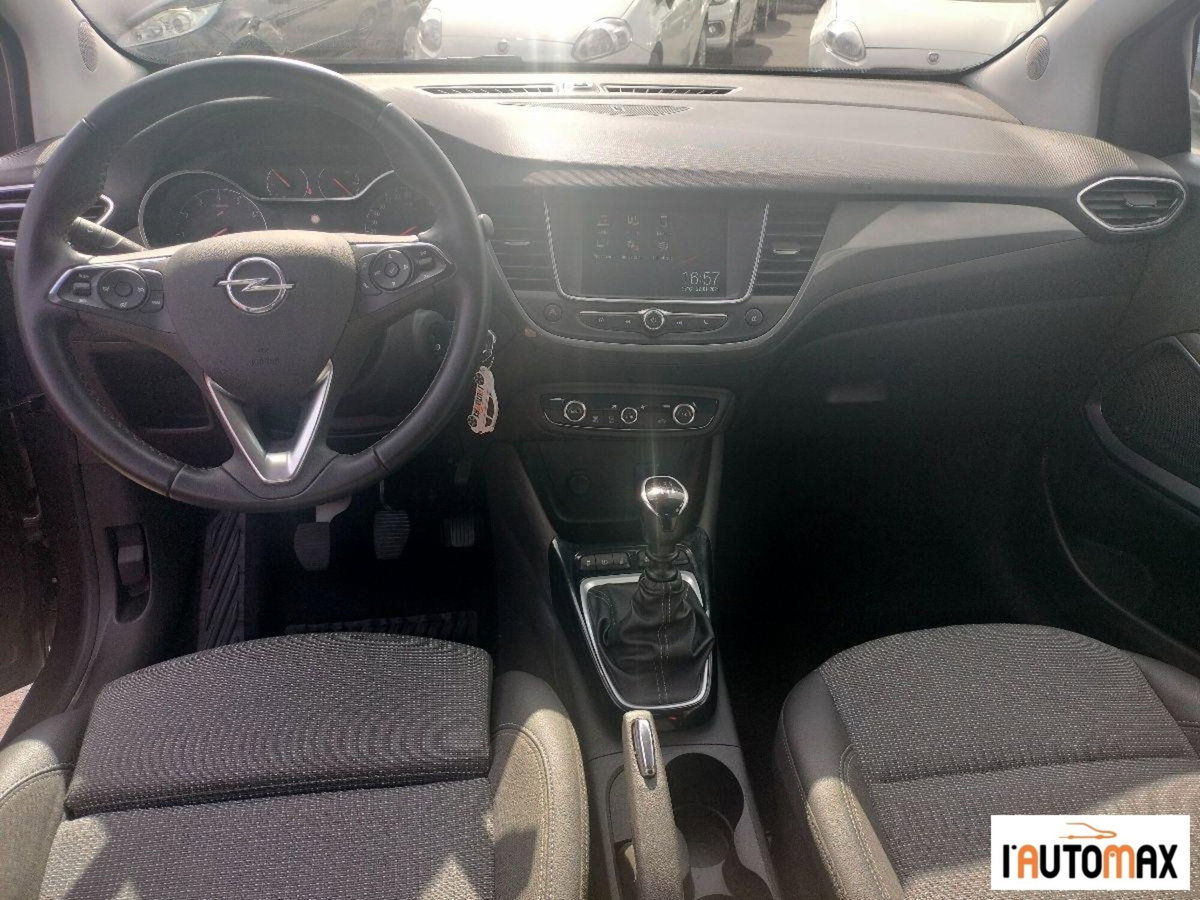 Opel Crossland 1.5 ecotec Elegance 110cv (9)