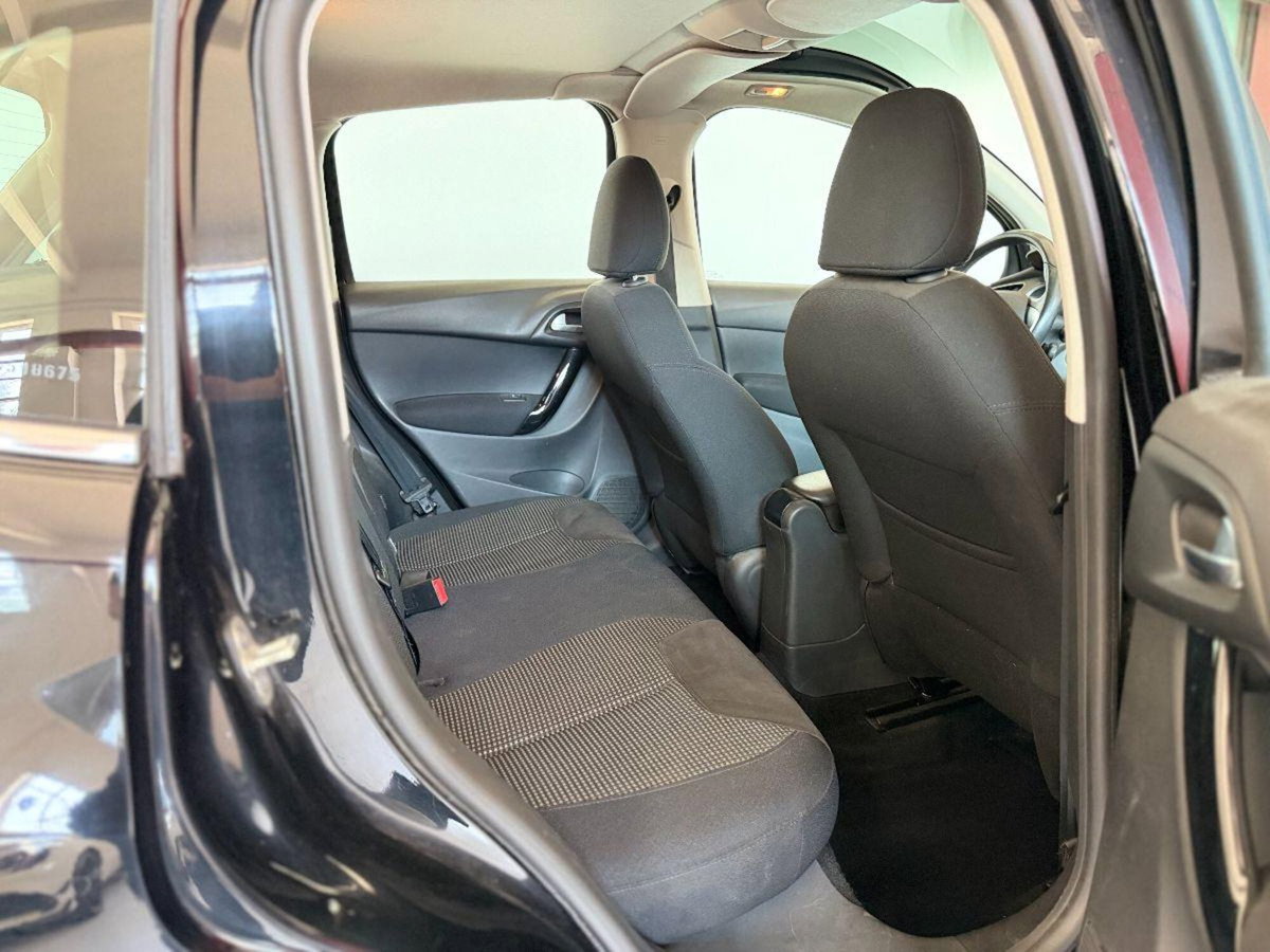 Citroen C3 1.6 e-HDi 90 airdream Exclusive (6)