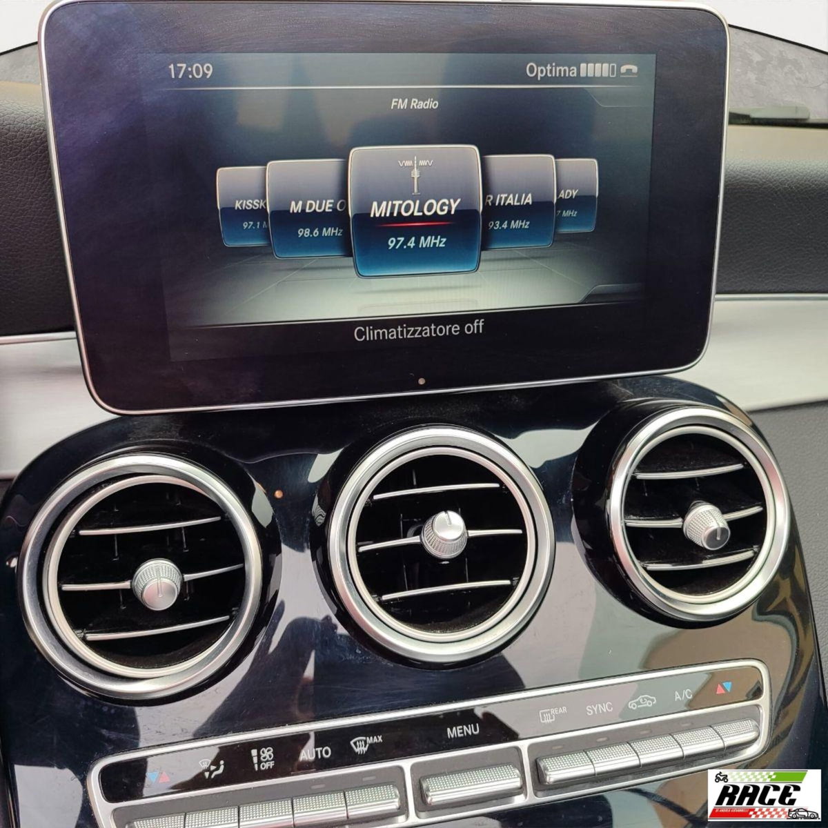 Mercedes-Benz Classe C 250 d 4Matic Automatic Premium (14)